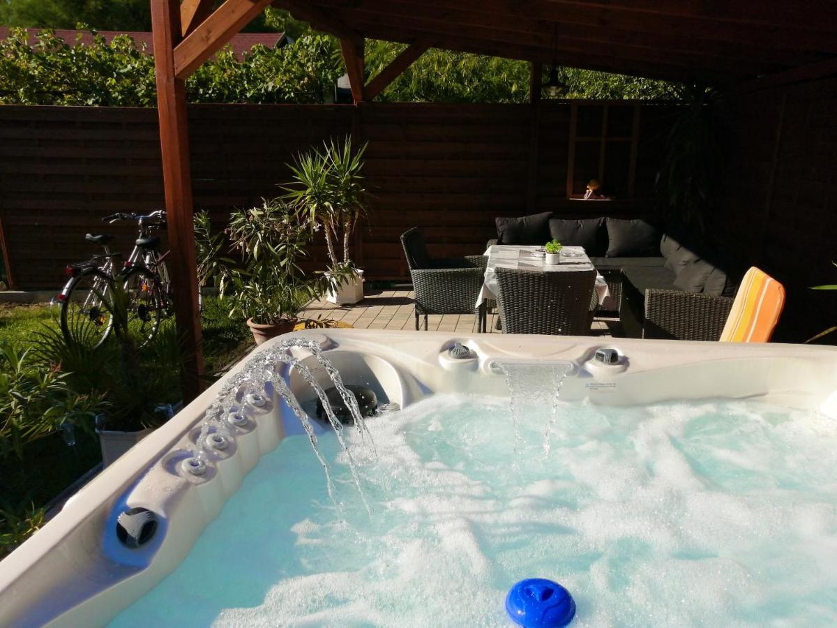 Villa Terrazza Balatongyörök Exteriör bild