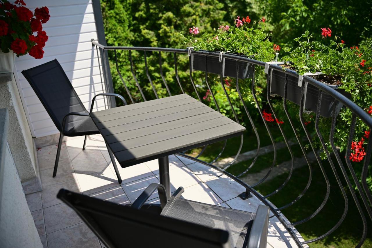 Villa Terrazza Balatongyörök Exteriör bild