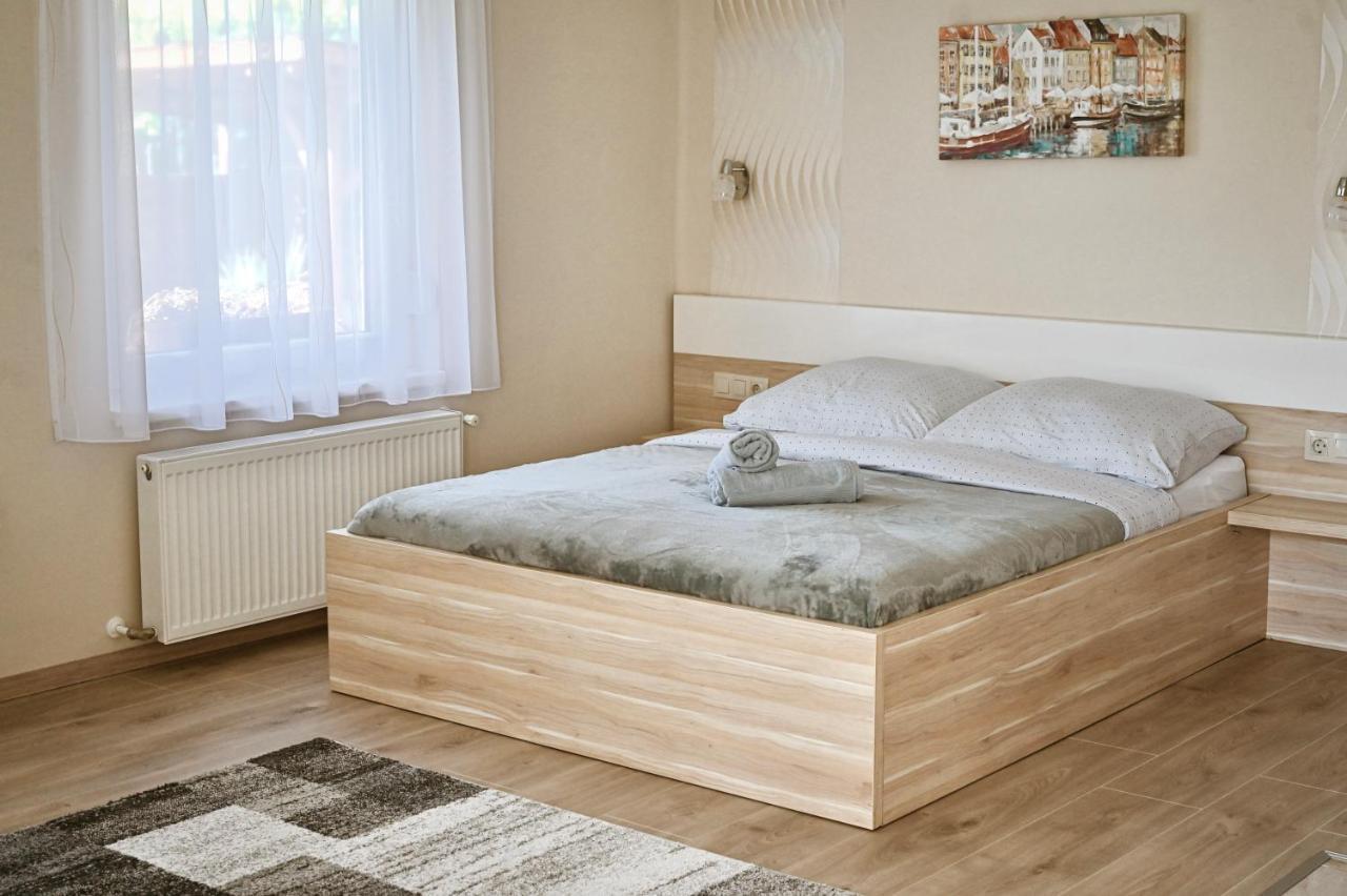 Villa Terrazza Balatongyörök Exteriör bild