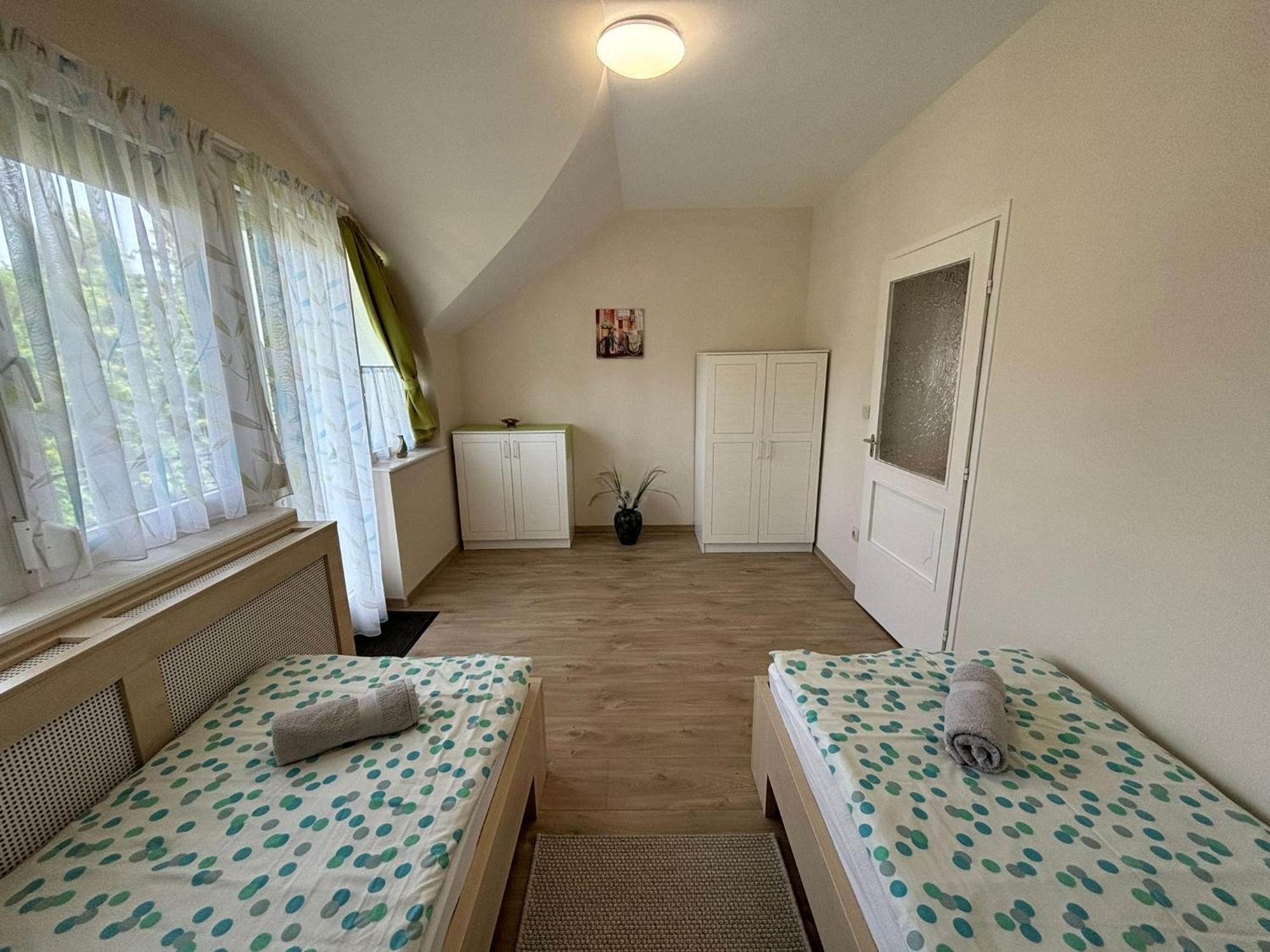 Villa Terrazza Balatongyörök Exteriör bild